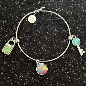 Jilzara Bracelet with 3 Clay Charms